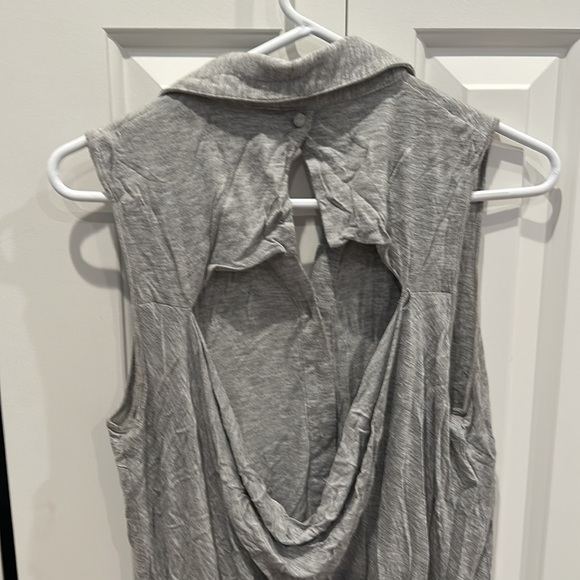 Grey Bebe sleeveless top / blouse - Picture 4 of 5